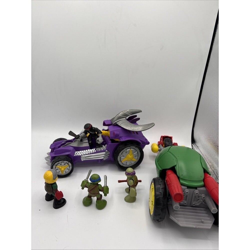 Lot Of Playmates TMNT Half Shell Heroes Action Figures And Vehicle READ